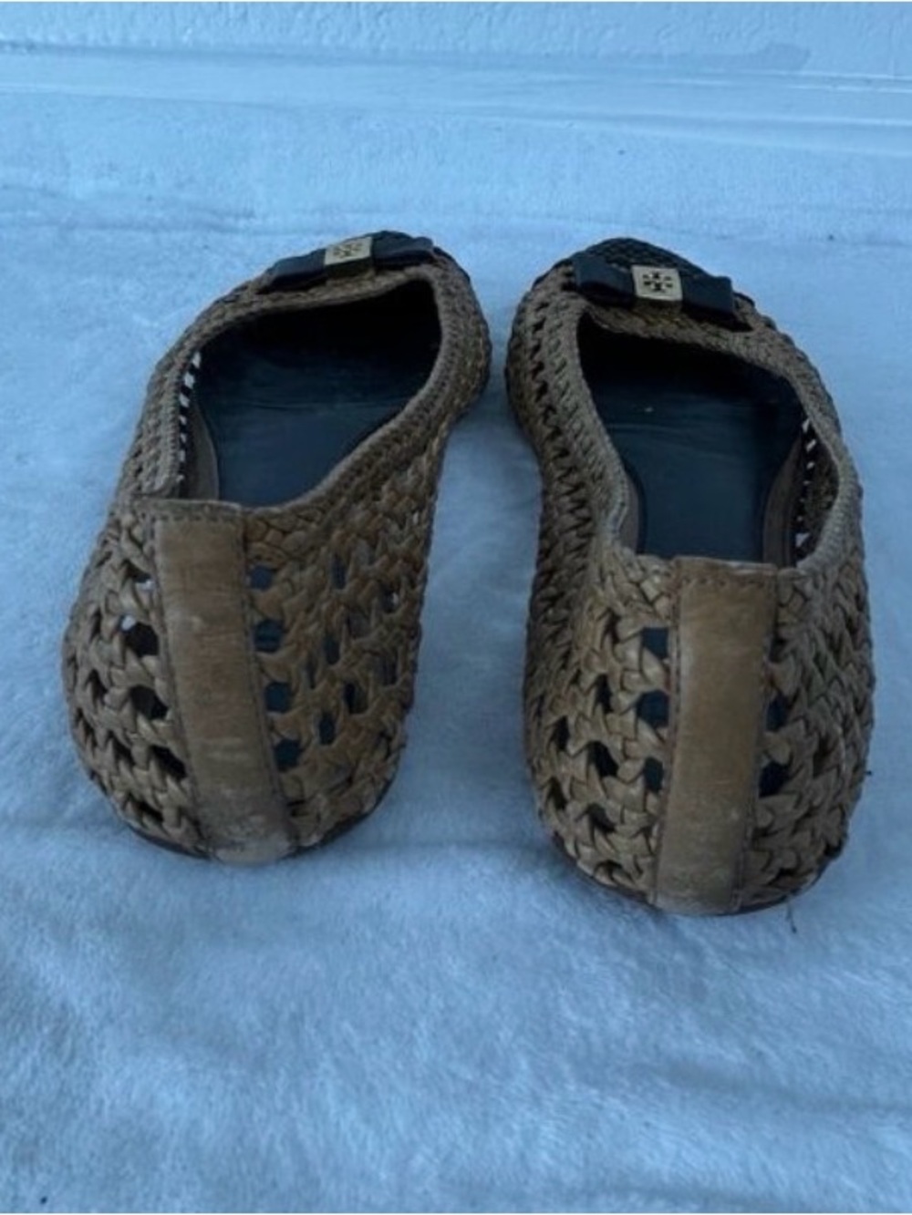 Tory Burch Brown Woven Flats with Black Toe Cap and Bow - Picture 3 of 6
